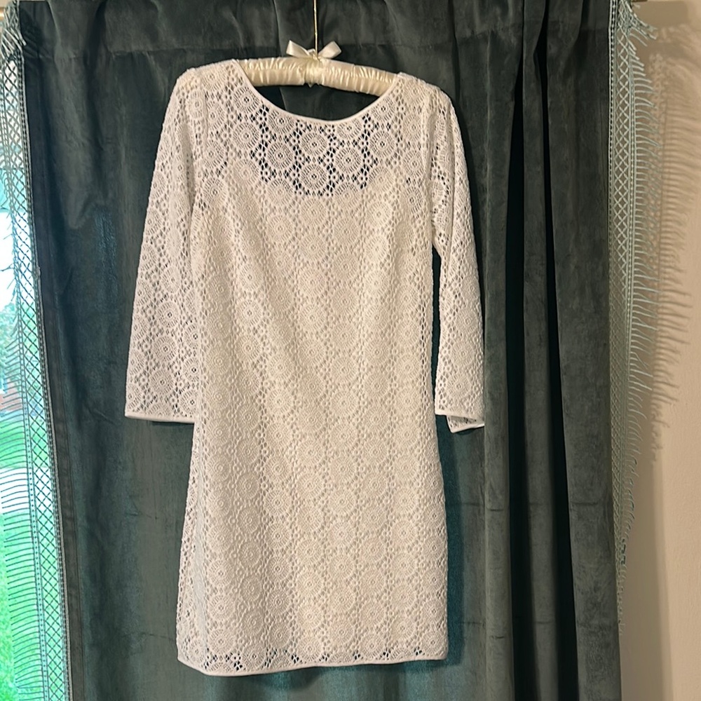 Elegant White Lace Dress